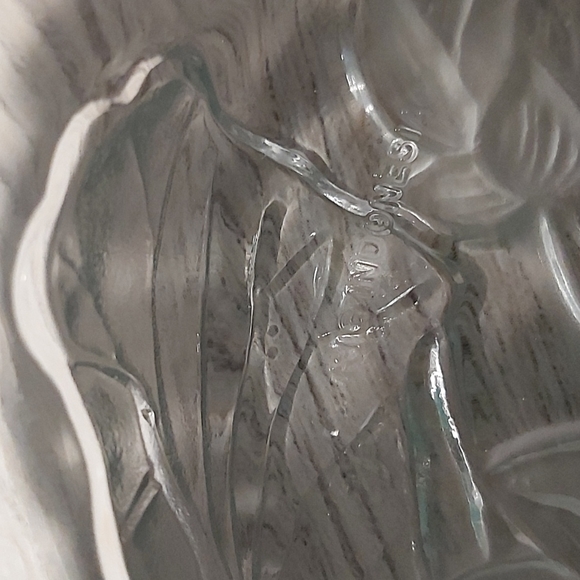 🕰 Glass Dish with Lid by KIG Indonesia - Picture 9 of 9